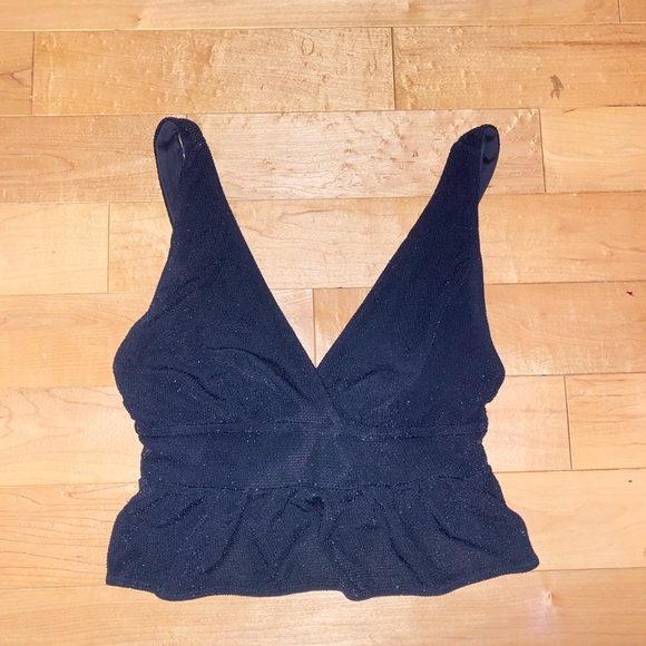 🧚‍♀️3for50$ Sparkly back tie crop top - Picture 5 of 5